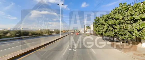 Casa en venta en Residencial el Secreto, Torreón — foto 3 de 64