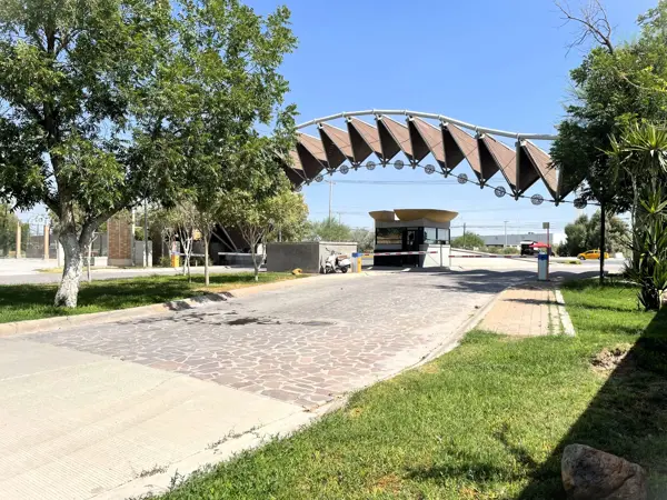 Terreno en venta en La Barranca, Torreón — foto 2 de 8