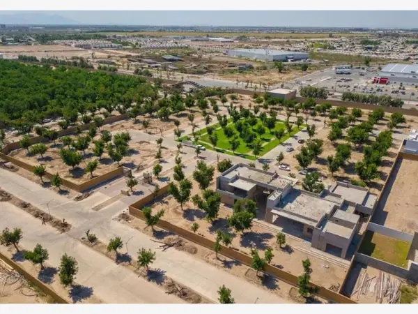 Terreno en venta en La Barranca, Torreón — foto 3 de 7