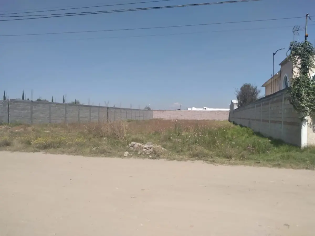 Terreno en venta en San Cristobal Huichochitlan, Toluca — foto 1 de 3