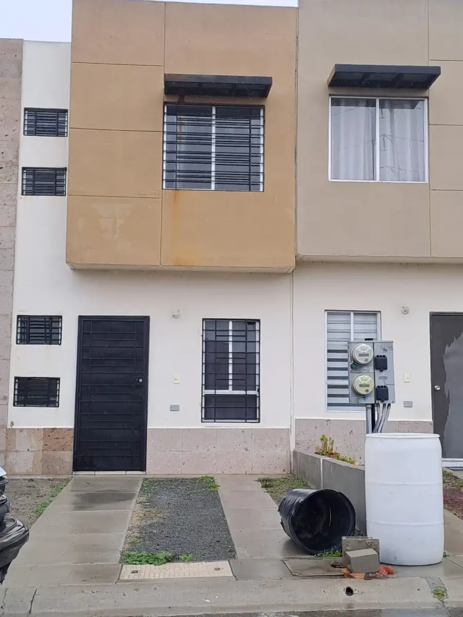 Casa en renta en Residencial Barcelona, Tijuana — foto 1 de 10