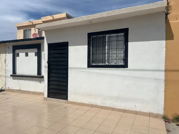 Casa en venta en Joyas del Desierto, Torreón — foto 2 de 15