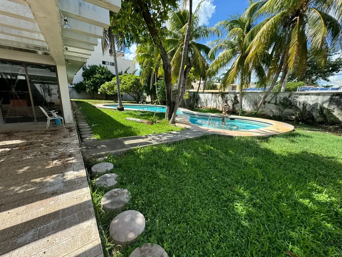 Casa en renta en Campestre, Mérida — foto 1 de 21