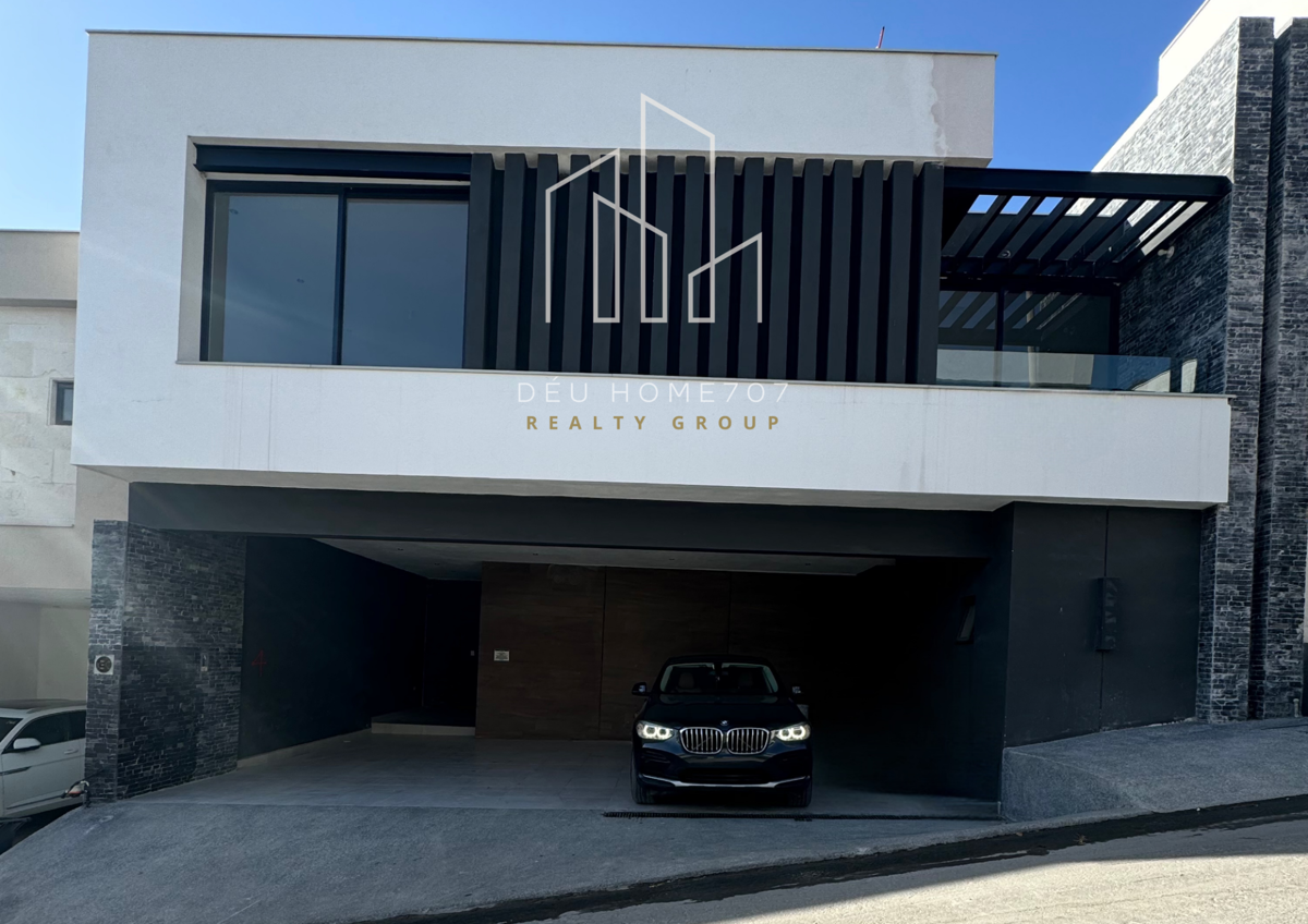 Casa en venta en Castaños del Vergel, Monterrey — foto 1 de 18