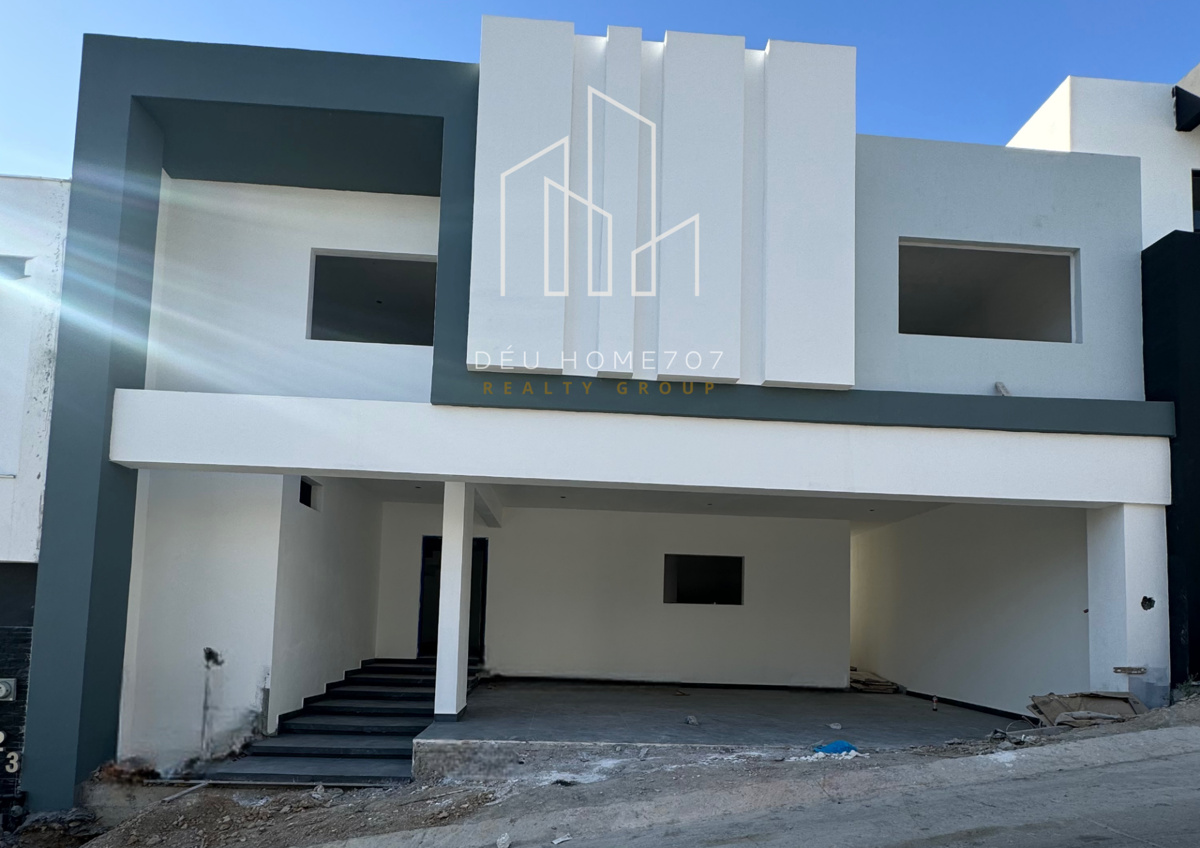 Casa en venta en Castaños del Vergel, Monterrey — foto 1 de 11