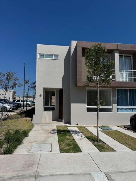 Casa en renta en Zákia, El Marqués — foto 2 de 43