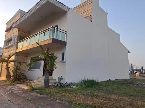 Casa en renta en Las Palmas, Medellín de Bravo — foto 2 de 52