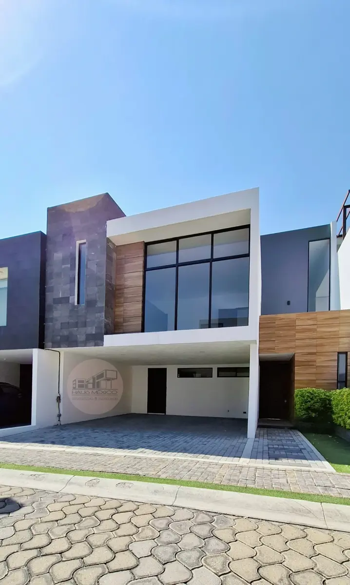 Casa en venta en Lomas de Angelópolis, San Andrés Cholula — foto 1 de 18