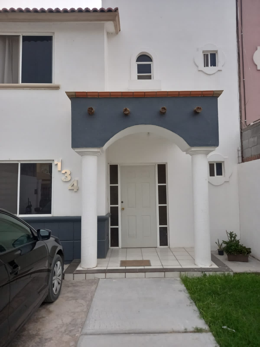 Casa Amueblada en Renta en Residencial Palma Real, Viñedos, Torreón Casa Amueblada en Renta en Residencial Palma Real, Viñedos, Torreón