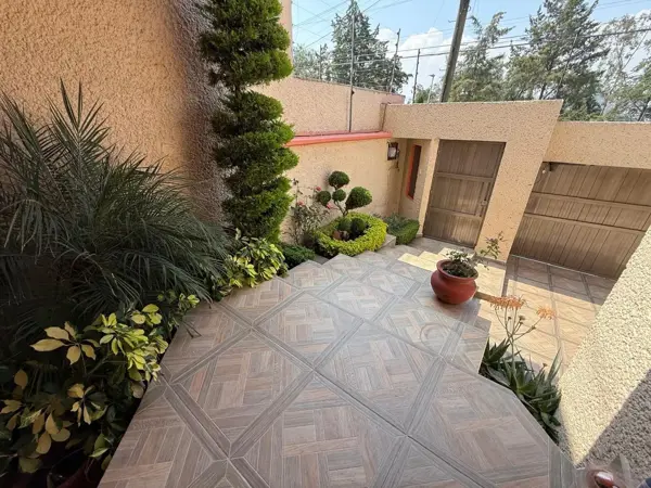 Casa en venta en Jardines de Satelite, Naucalpan de Juárez — foto 2 de 12
