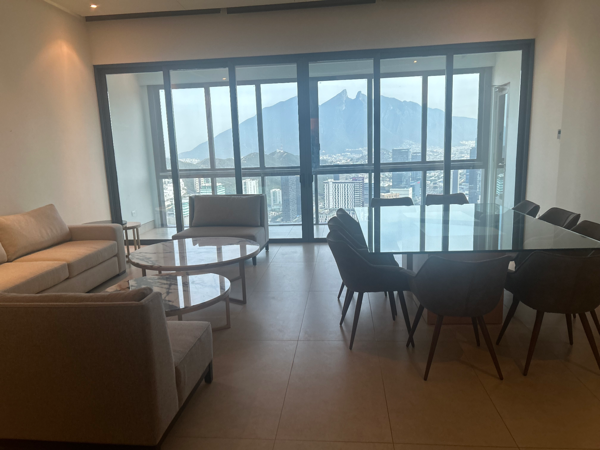 Departamento en venta en Del Valle Oriente, San Pedro Garza García, Nuevo León