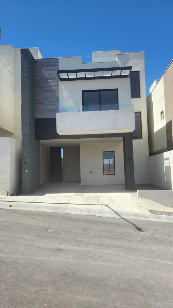 Casa en venta en Solana Residencial, García — foto 1 de 15