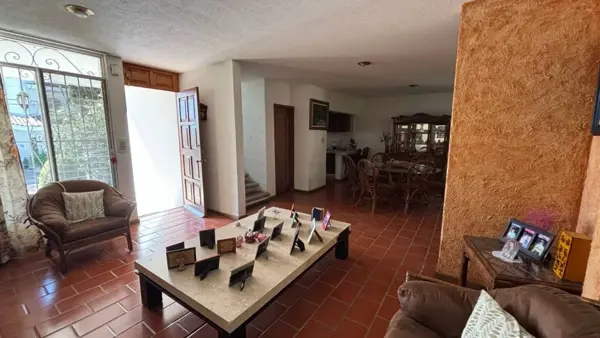 Casa en venta en Lomas de Cortes, Cuernavaca — foto 2 de 27