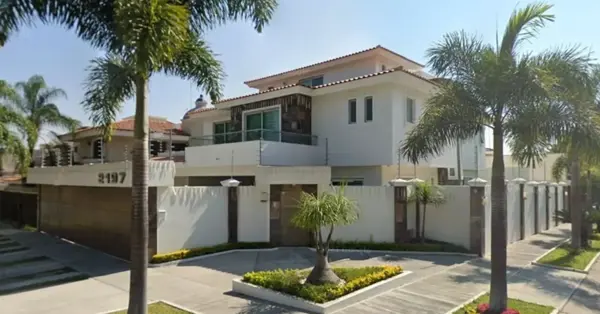 Casa en venta en Bugambilias, Zapopan — foto 3 de 10