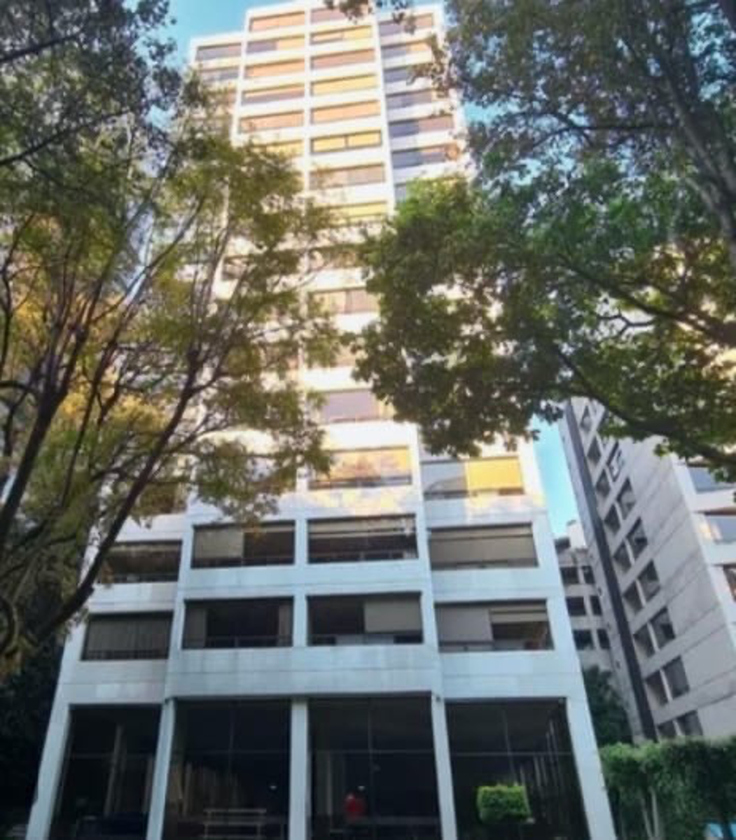 Departamento en venta en Bosque de las Lomas, Miguel Hidalgo — foto 1 de 20