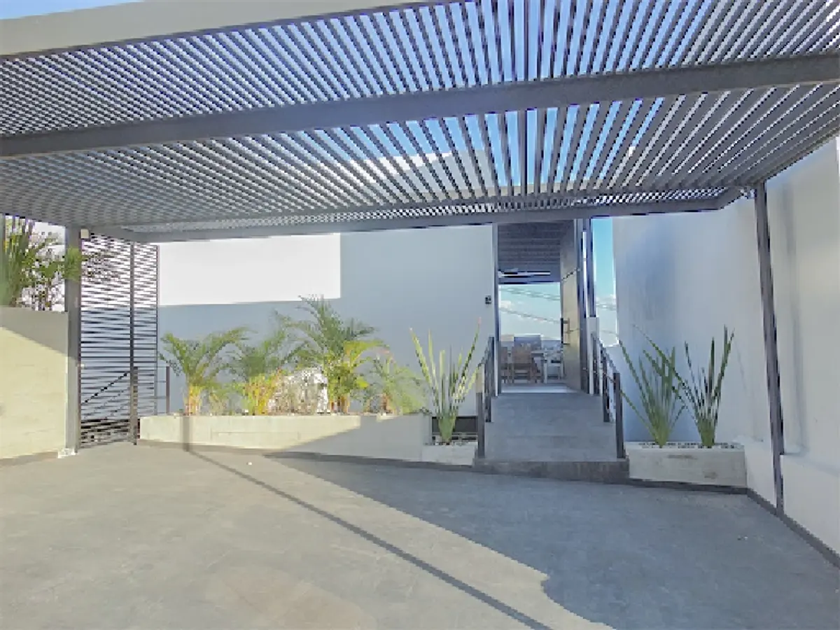 Casa en venta en Burgos Bugambilias, Temixco — foto 1 de 32