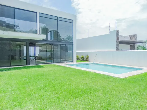 Casa en venta en Burgos Bugambilias, Temixco — foto 2 de 33