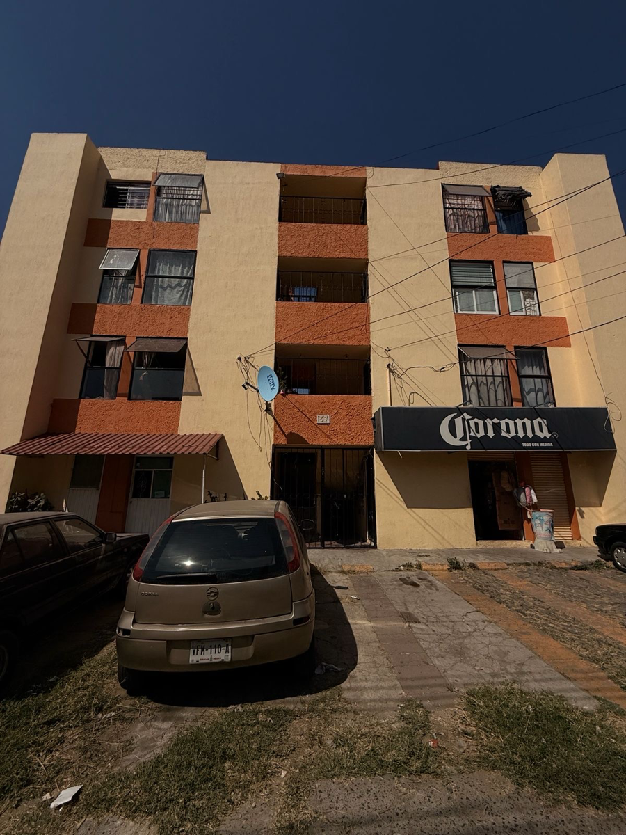 Departamento en venta en Altamira, Zapopan — foto 1 de 17