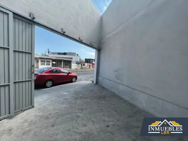Bodega en renta en Garza Nieto, Monterrey — foto 2 de 12
