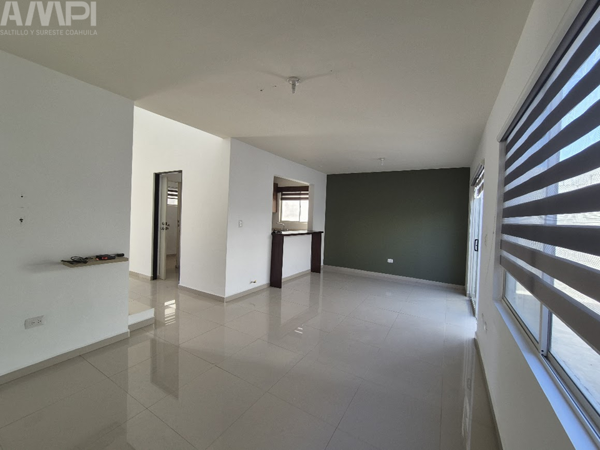 Casa en venta en Lenna Residencial, Saltillo — foto 2 de 19