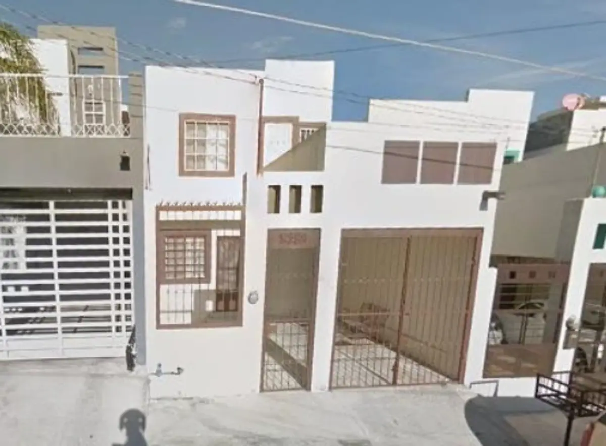Casa en venta en Bosques de Santa Catarina, Santa Catarina — foto 1 de 6