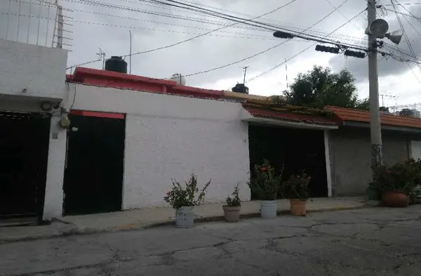 Casa en venta en Ciudad Azteca Sección Oriente, Ecatepec de Morelos — foto 3 de 9