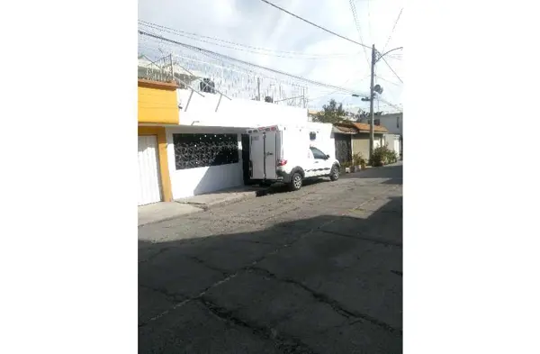 Casa en venta en Ciudad Azteca Sección Oriente, Ecatepec de Morelos — foto 2 de 9