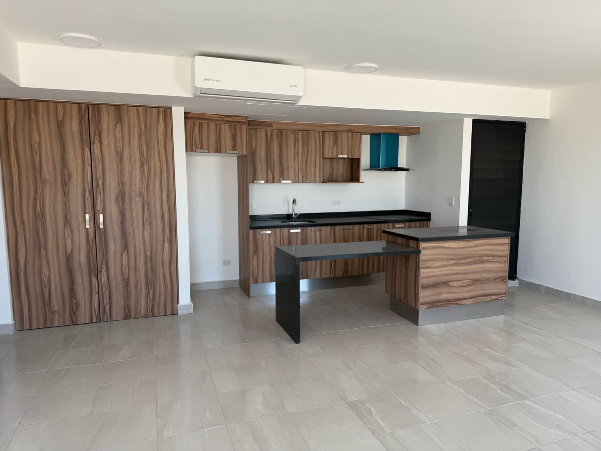 Departamento en renta en Ampliación Senderos, Torreón — foto 1 de 11