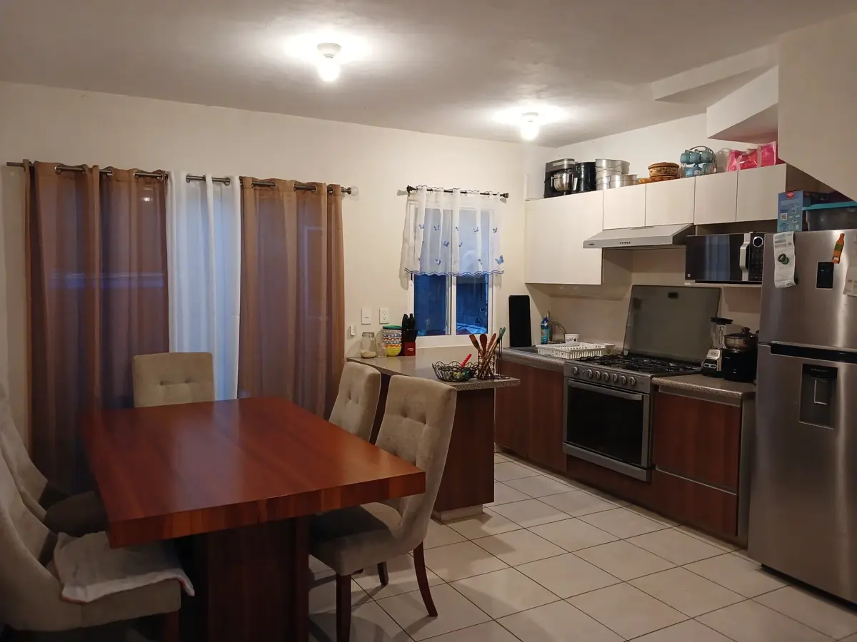 Casa en venta en Los Héroes Veracruz, Veracruz — foto 1 de 9