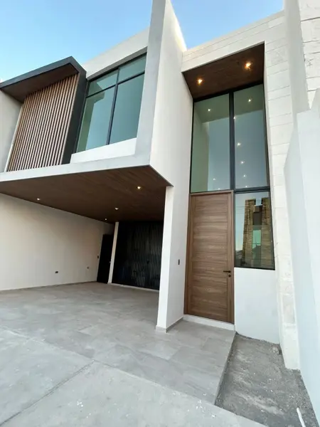 Casa en venta en Las Villas Residencial, Saltillo — foto 3 de 42