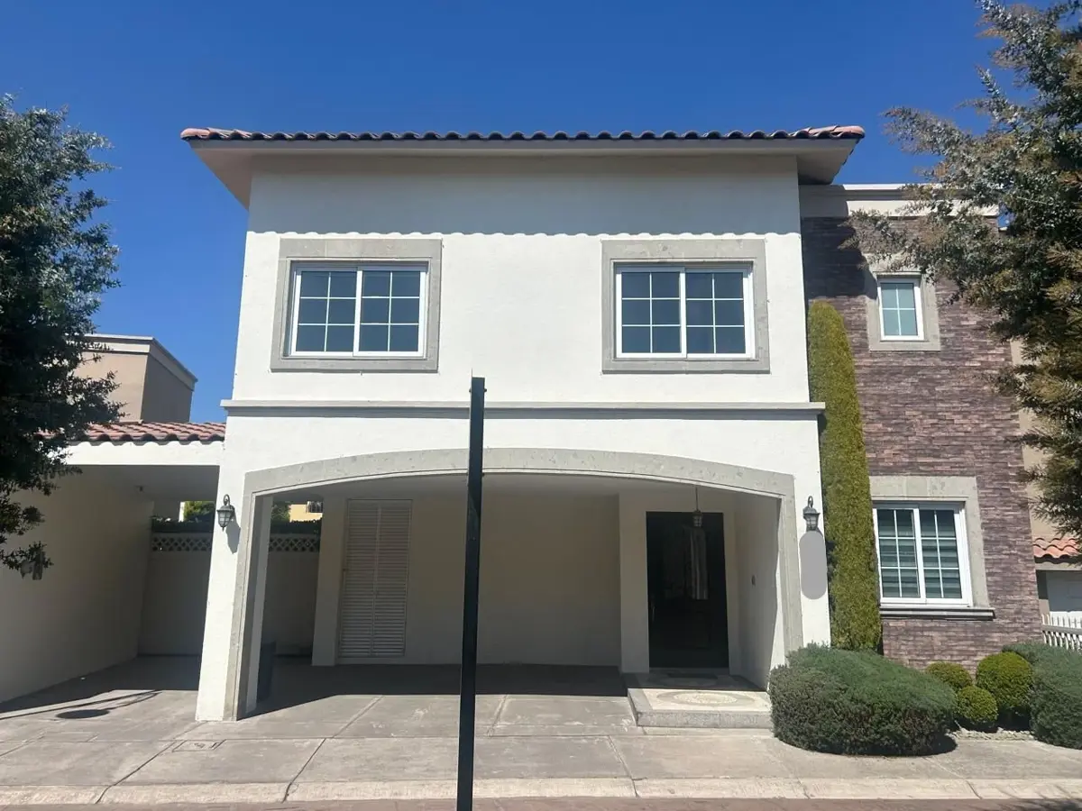 Casa en venta en Portofino Royal Country Club, Metepec — foto 1 de 65