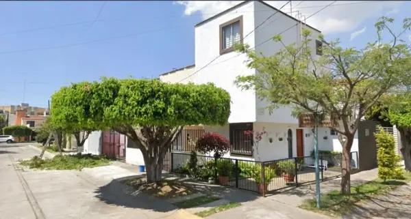 Casa en venta en Paseos del Sol, Zapopan — foto 3 de 8