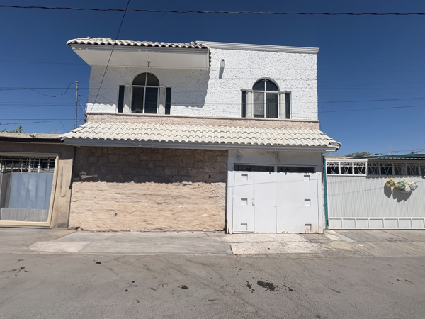 Casa en venta en Lázaro Cárdenas, Torreón — foto 3 de 13