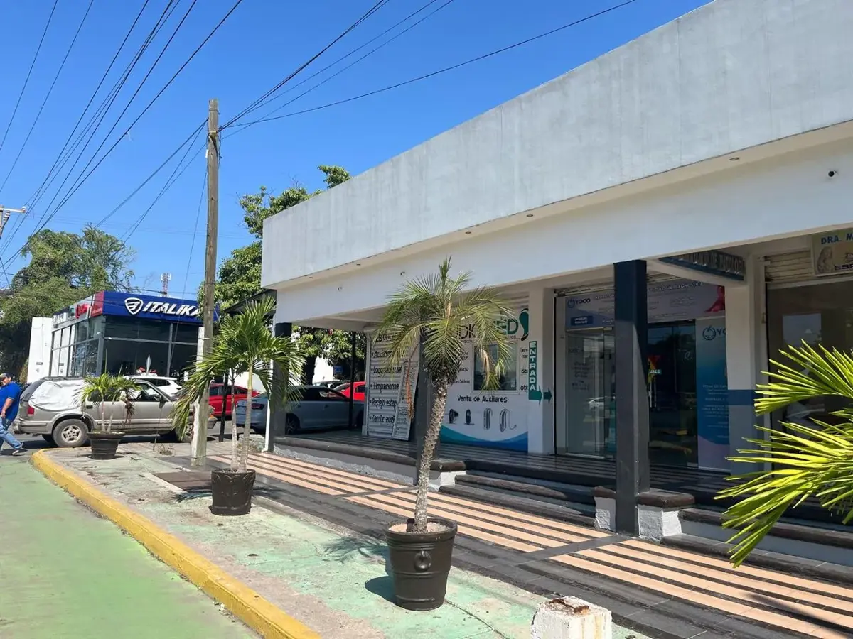 Local en venta en Melchor Ocampo, Lázaro Cárdenas — foto 1 de 4