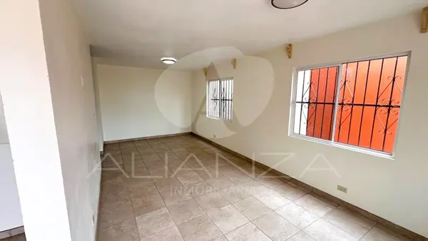 Casa en renta en El Lago, Tijuana — foto 2 de 15