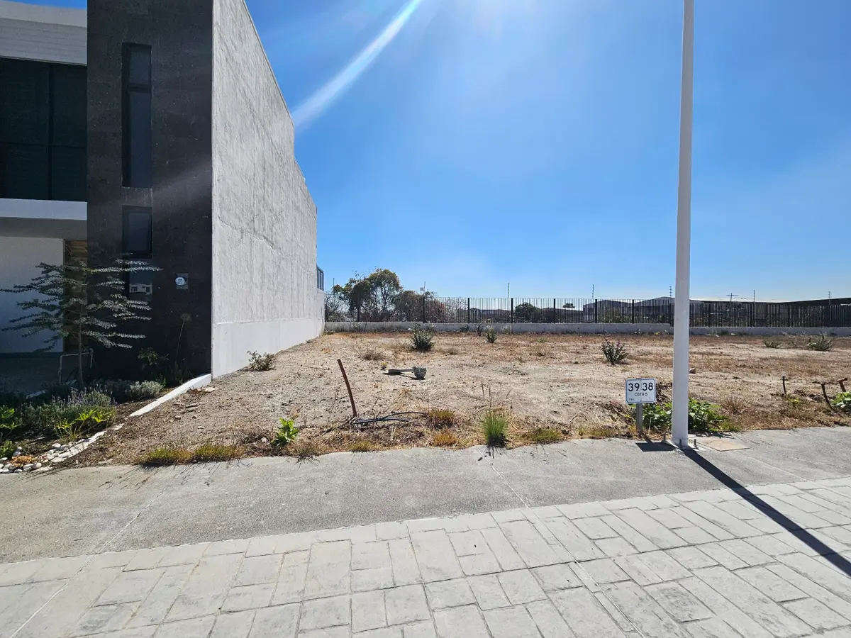 Terreno en venta en Valle Imperial, Zapopan — foto 1 de 14