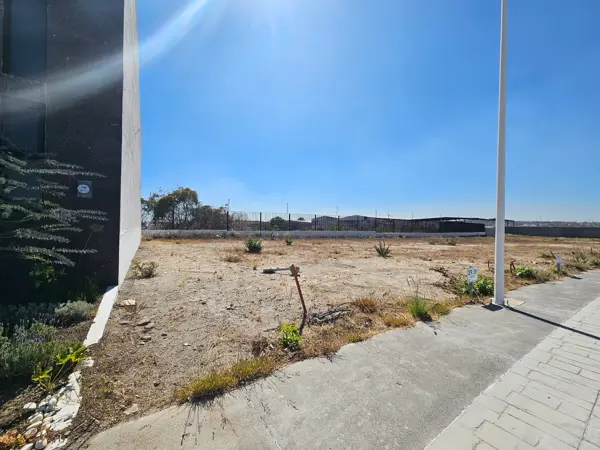Terreno en venta en Valle Imperial, Zapopan — foto 3 de 14