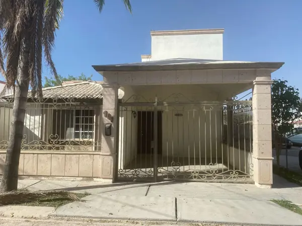 Casa en renta en Villas de la Ibero, Torreón — foto 2 de 18