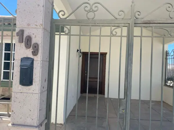 Casa en renta en Villas de la Ibero, Torreón — foto 3 de 18