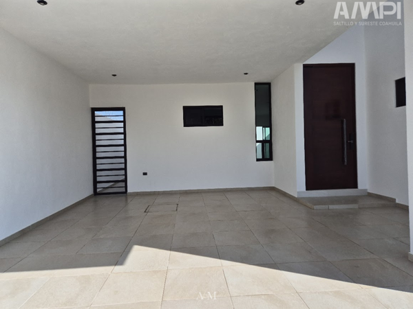 Casa en venta en Rincón de los Encinos, Saltillo — foto 3 de 28