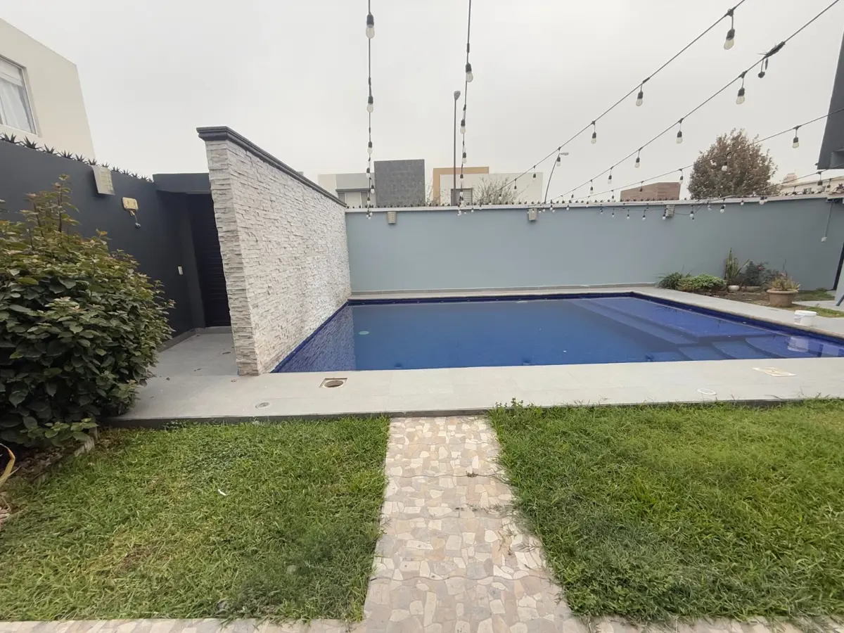 Casa en venta en Samsara, García — foto 1 de 22