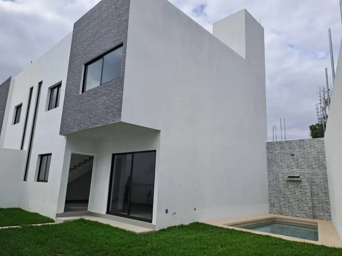 Casa en venta en Lomas de Trujillo, Emiliano Zapata — foto 1 de 43