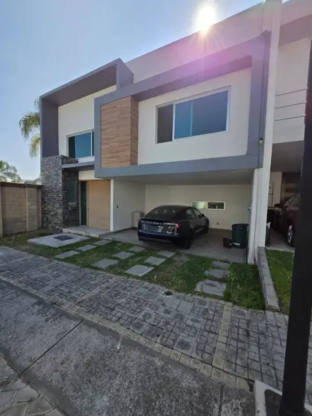 Casa en renta en Lomas de Angelópolis, San Andrés Cholula — foto 2 de 12