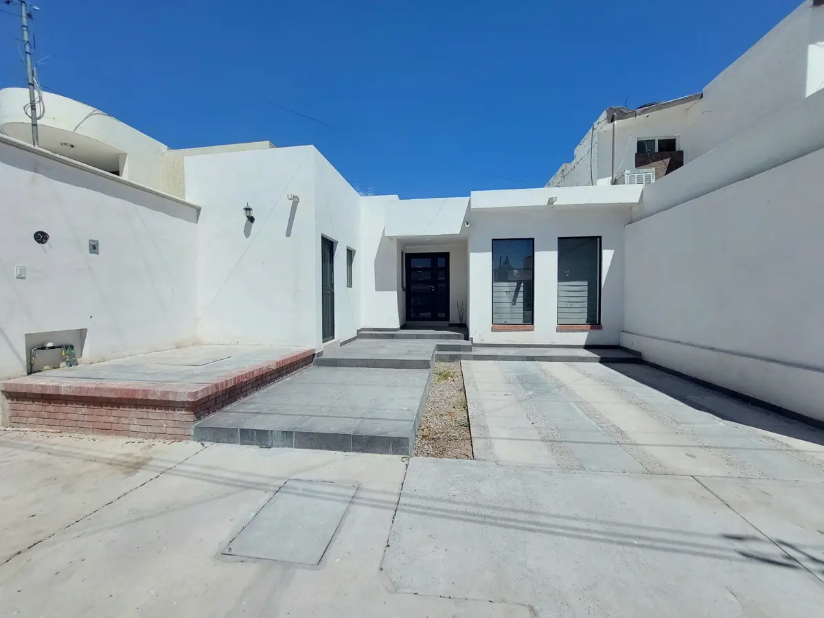 Casa en renta en Villa Jardin, Torreón — foto 1 de 16