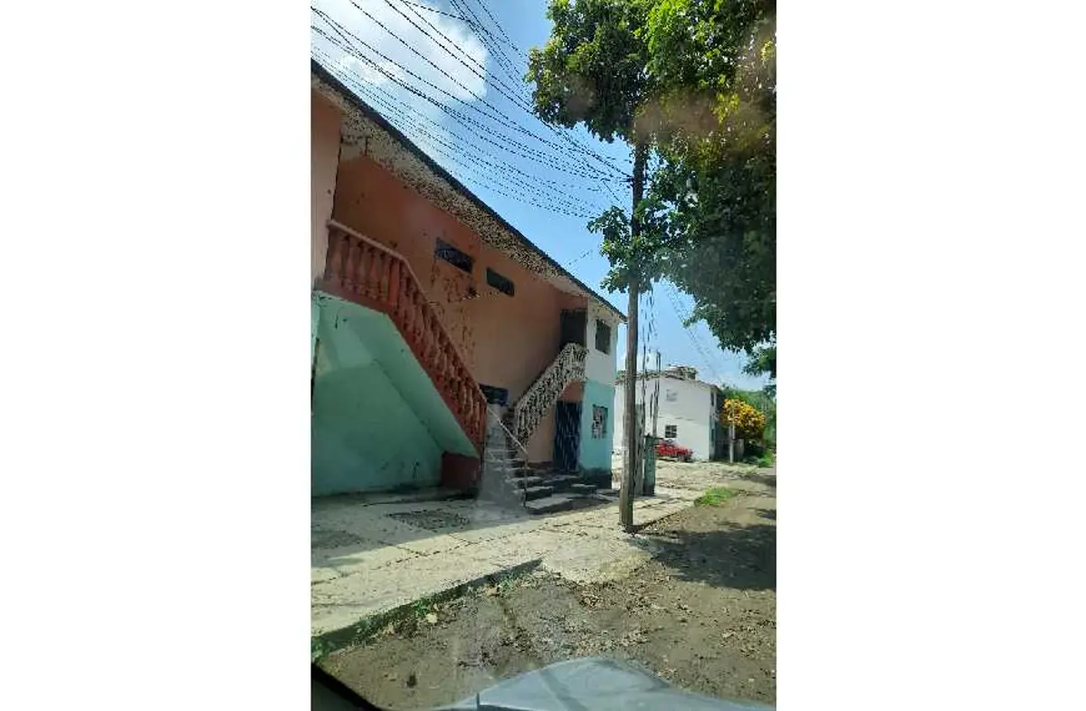 Casa en venta en Tepetapan, Catemaco — foto 1 de 4