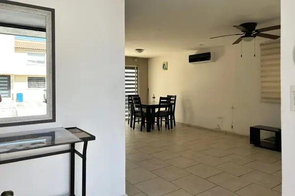 Casa en renta en Portales, Ramos Arizpe — foto 2 de 19