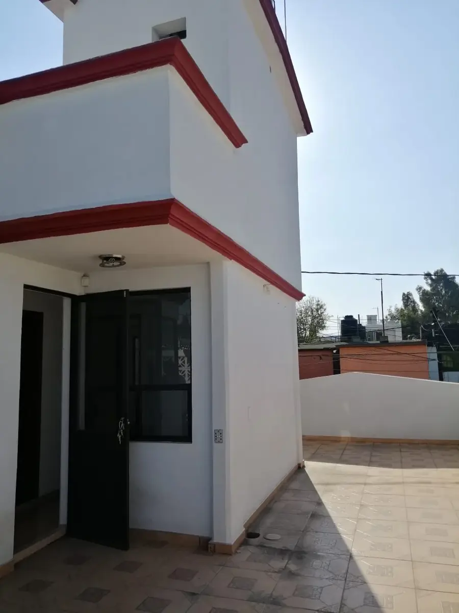 Casa en venta en Viveros del Valle, Tlalnepantla de Baz — foto 1 de 29
