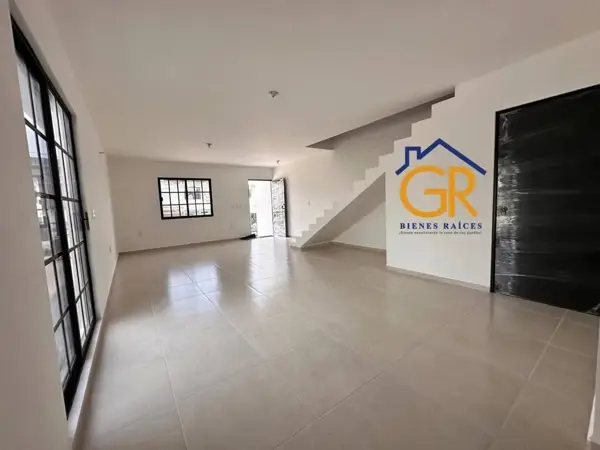 Casa en venta en Niños Heroes, Tampico — foto 3 de 10