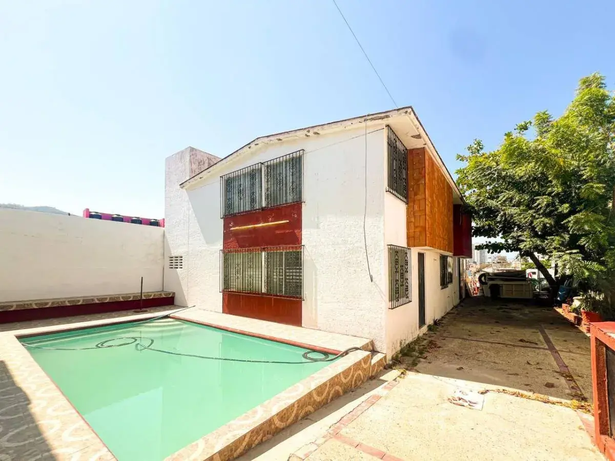Casa en venta en Costa Azul, Acapulco de Juárez — foto 1 de 18