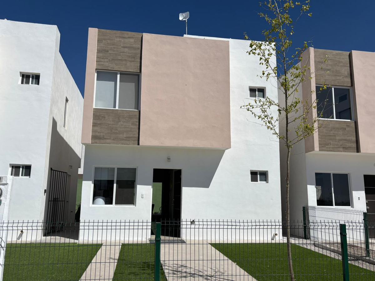 CASA EN CANTERAS